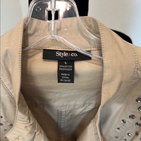 NWOT- Tan Adjustable Utility Jacket with Rhinestone Detail - Picture 2 of 12